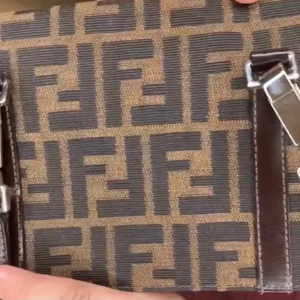Fendi two-way bag - Picture 4 of 5